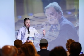 БТА - зала „МаксиМ“ - Максим Минчев - книга - награди