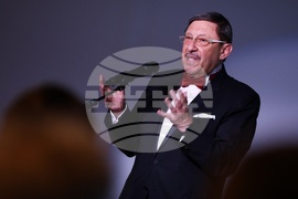 БТА - зала „МаксиМ“ - Максим Минчев - книга - награди