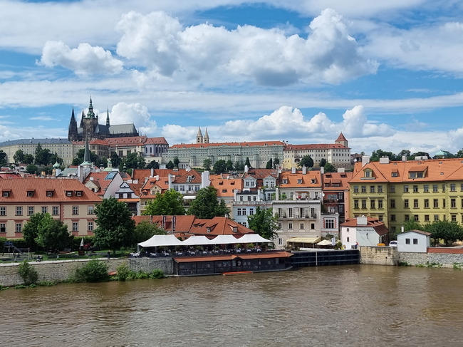 Германец беше арестуван в Чехия за бягство от ГДР преди повече от 40 години