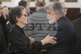 Антон Дончев - поклонение