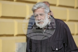 Антон Дончев - поклонение