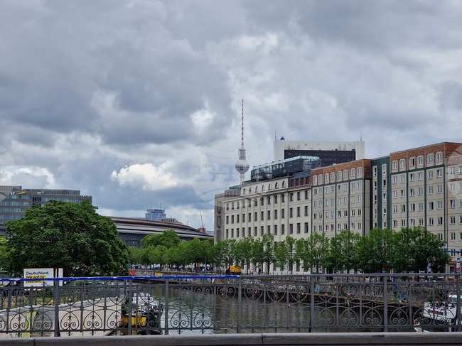Благотворително събитие под надслов „Движим се за добро, печем за усмивки“ ще се състои в Берлин на 28 юни