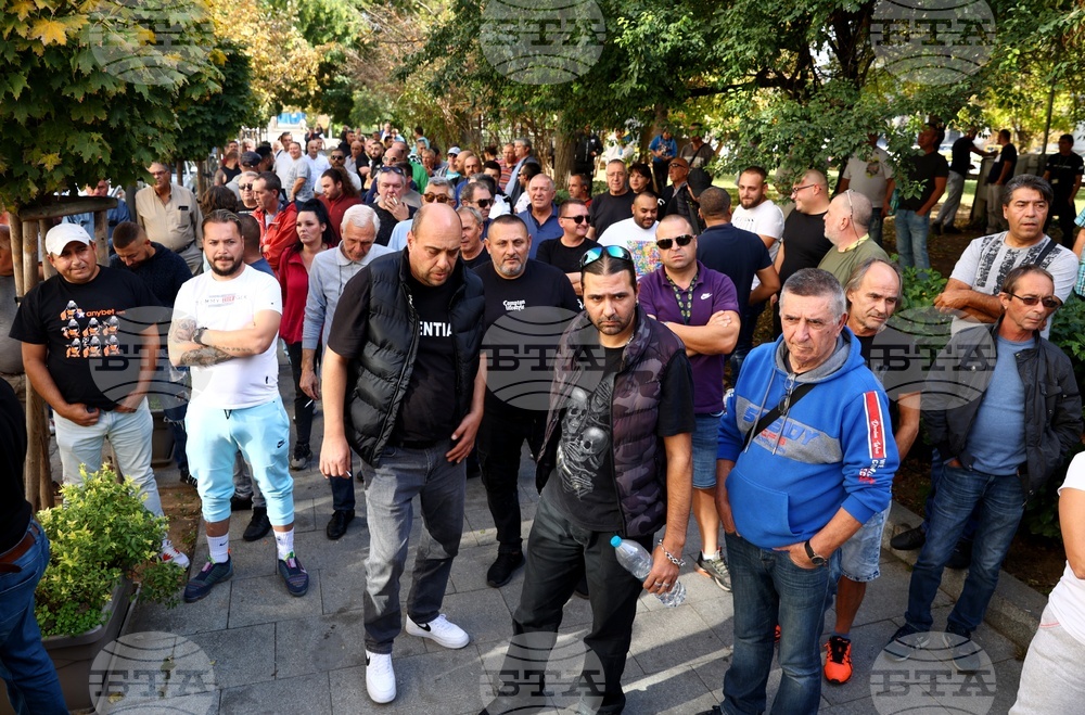 Таксиметрови шофьори - протест