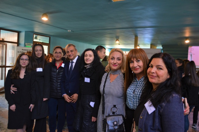  Панорама на университетите събра висши учебни заведения от цялата страна в Благоевград, кметът Илко Стоянов поздрави участниците в инициативата 