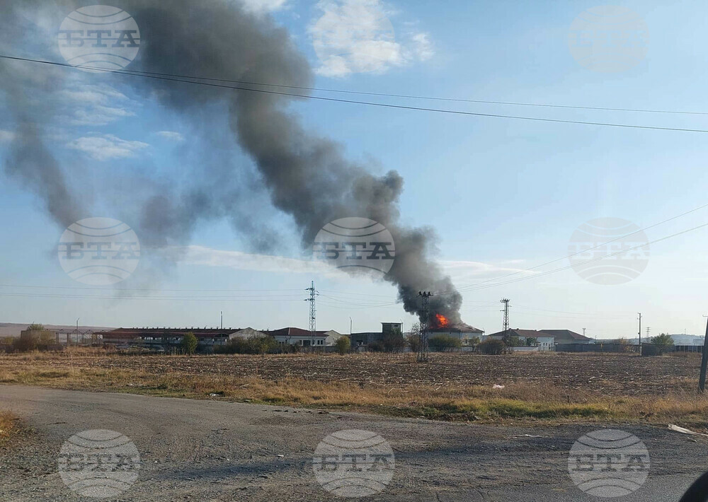 Пожар гори в стопанска постройка в ямболското село Веселиново