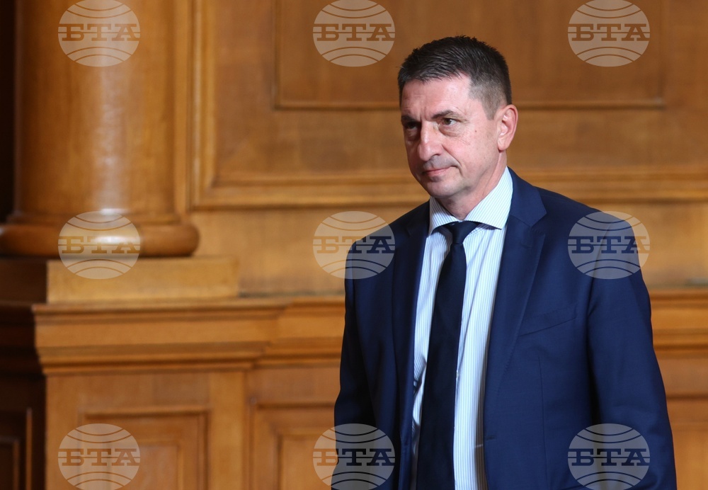 Парламент - извънредно заседание