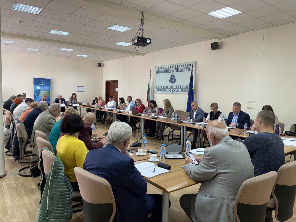 ИСС прие „Анализ на актуалното състояние на работните заплати в България – изводи и препоръки“ в изпълнение на решение на Министерски съвет