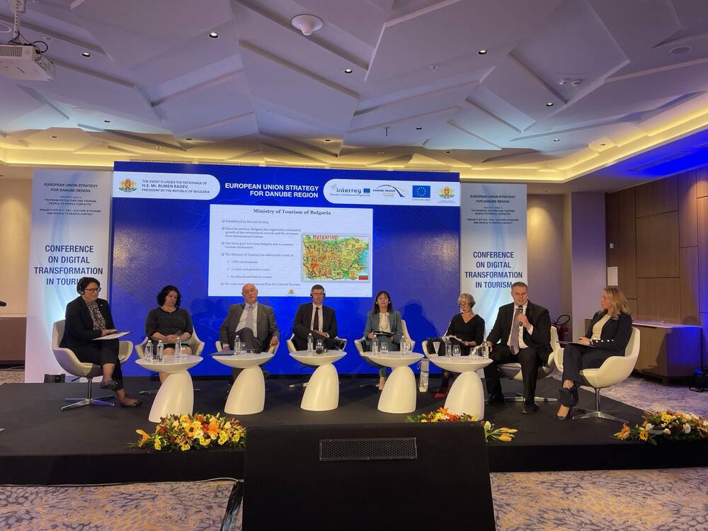 Експерти от осем държави споделят опит на конференция за дигитална трансформация в туризма в София