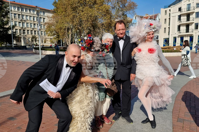 Варна - Държавна опера - флашмоб