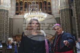 Хърватия - Илияна Йотова - архиепископ Джуро Хранич - катедрала „Св. Петър“