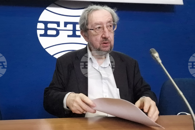 Национален пресклуб на БТА София - Юлий Павлов - пресконференция