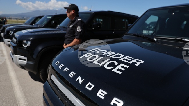 ЕС въвежда солидарен подход при разпределението на мигранти, България е сред страните, които получават отстъпки