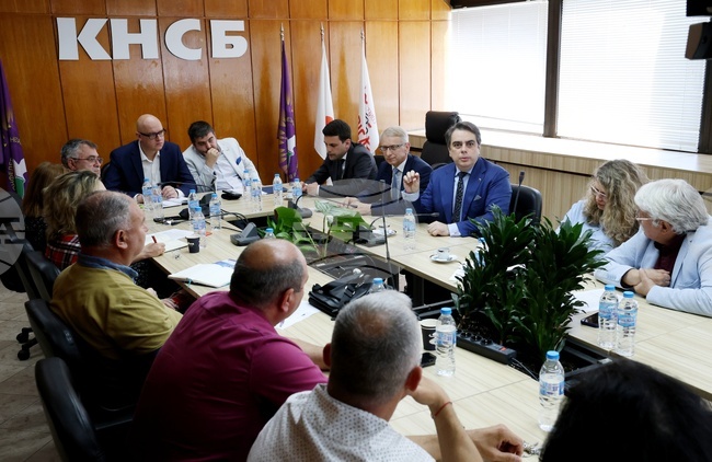 КНСБ - ПП-ДБ - дискусия