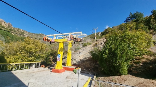 На днешния ден е пусната в експлоатация пътническата въжена линия „Сливен – Карандила“
