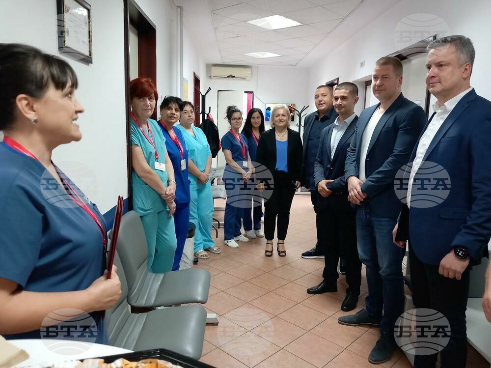 Кметът към екипа на Кръвния център: Стара Загора се гордее със своите лекари