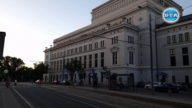 Над една трета от латвийците нехаят за евровота, бившият премиер Каринш може да е най-задраскваното име в бюлетините