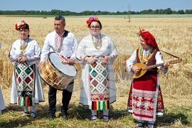 Село Търнава - жътвена кампания