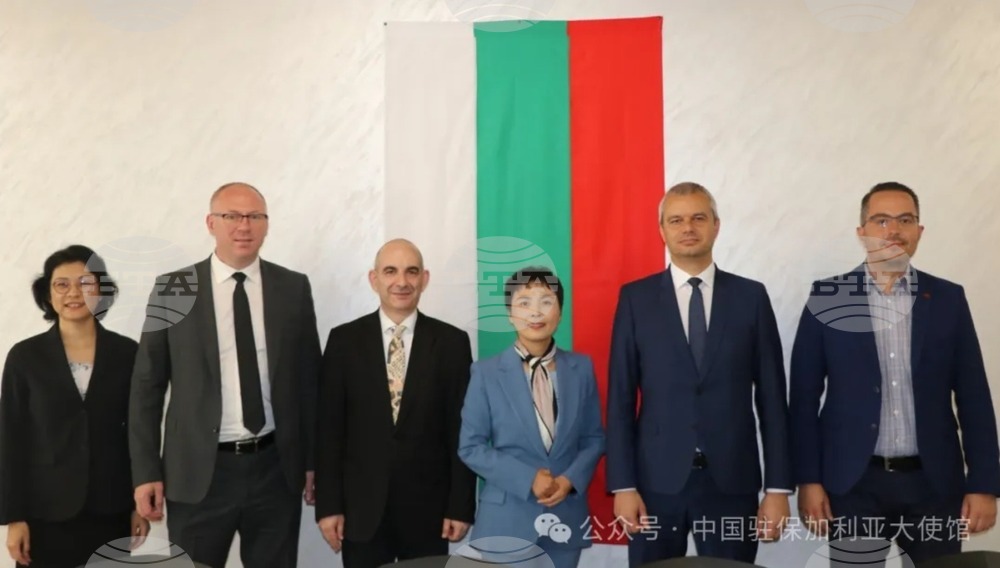 Vazrazhdane Leader Meets with Chinese Ambassador, Lauds "Advantages of Chinese Economic Model"