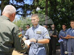 Снимка: 12-та Авиационна база – Долна Митрополия