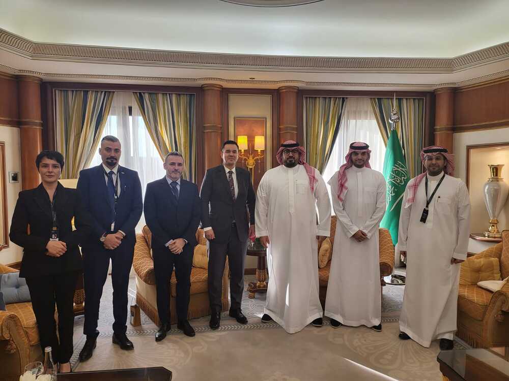 Саудитски компании с интерес към българските млечни продукти, възможностите за инвестиции в минната индустрия и енергетиката, както и обмяна на опит в ИТ сферата