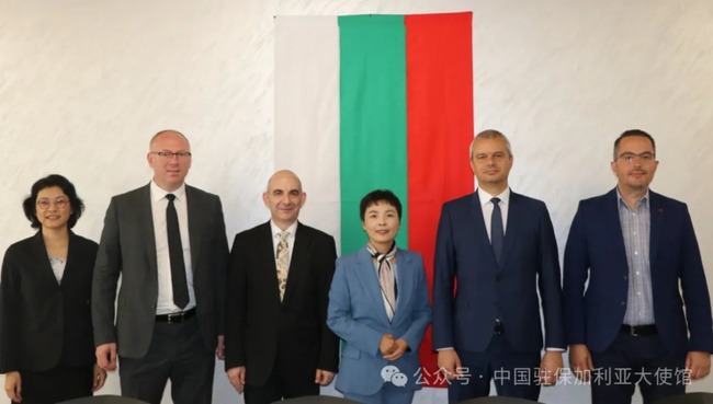 Костадин Костадинов се срещна с Н.Пр г-жа Дай Цинли – извънреден и пълномощен посланик на Китай 