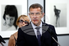 Алберто Гарсия-Аликс - изложба - Мигел Алонсо Берио