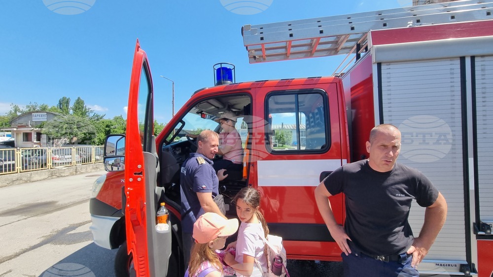 Габрово - ученици - пожарникари - обучение