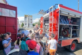 Габрово - ученици - пожарникари - обучение