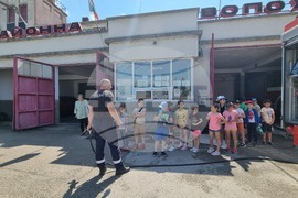 Габрово - ученици - пожарникари - обучение