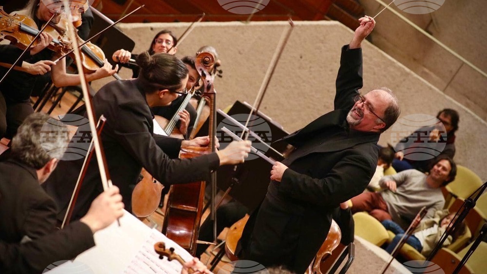 World-Famous Conductor Nayden Todorov Becomes Culture Minister