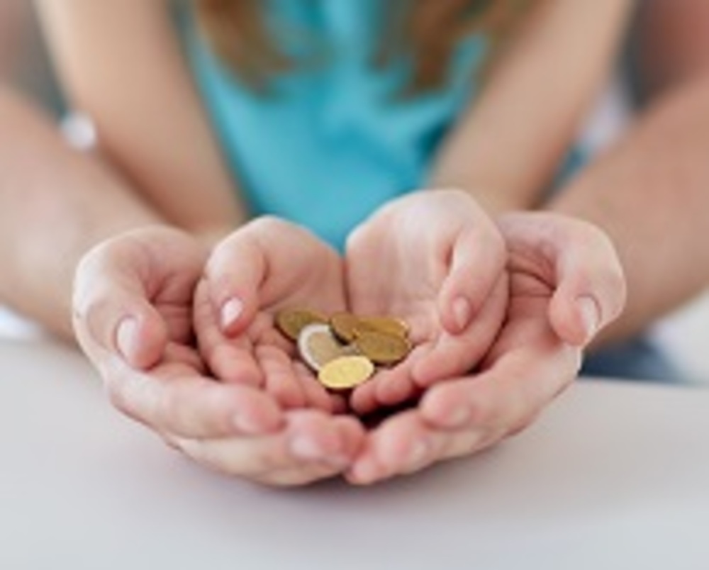 Bulgaria Has EU's Third-Highest Share of Children at Risk of Poverty or Social Exclusion in 2021