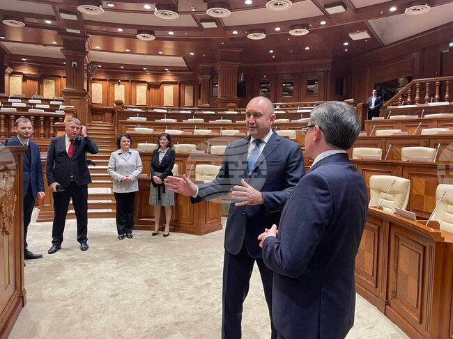 Молдова - Румен Радев - Игор Гросу - среща