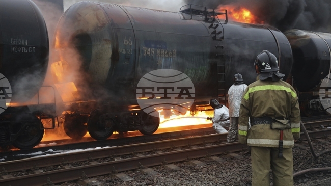 Пожар избухна в склад за гориво в руския град Сочи след украинска атака; тръгнал е от 2000-кубикова цистерна, обявиха властите