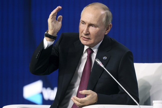 Речта на Владимир Путин пред клуба "Валдай" - коментари от руски и украински медии