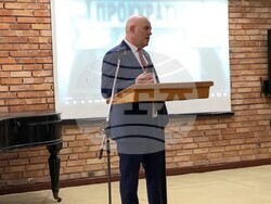 Снимка: Асоциация на прокурорите в България  - Главният прокурор Иван Гешев към ученици от Националния учебен комплекс по култура