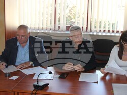 Снимка: Министерство на регионалното развитие и благоустройството - Подписани са 173 договора за изпълнение на инфраструктурни проекти в общините със средства от бюджета на МРРБ