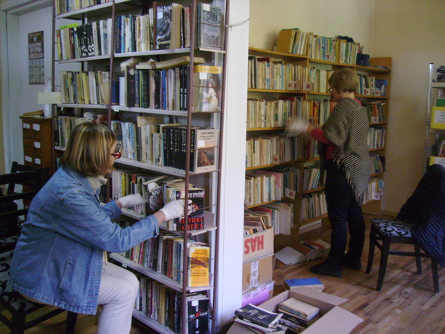 Методическа подкрепа за обществените библиотеки в областта