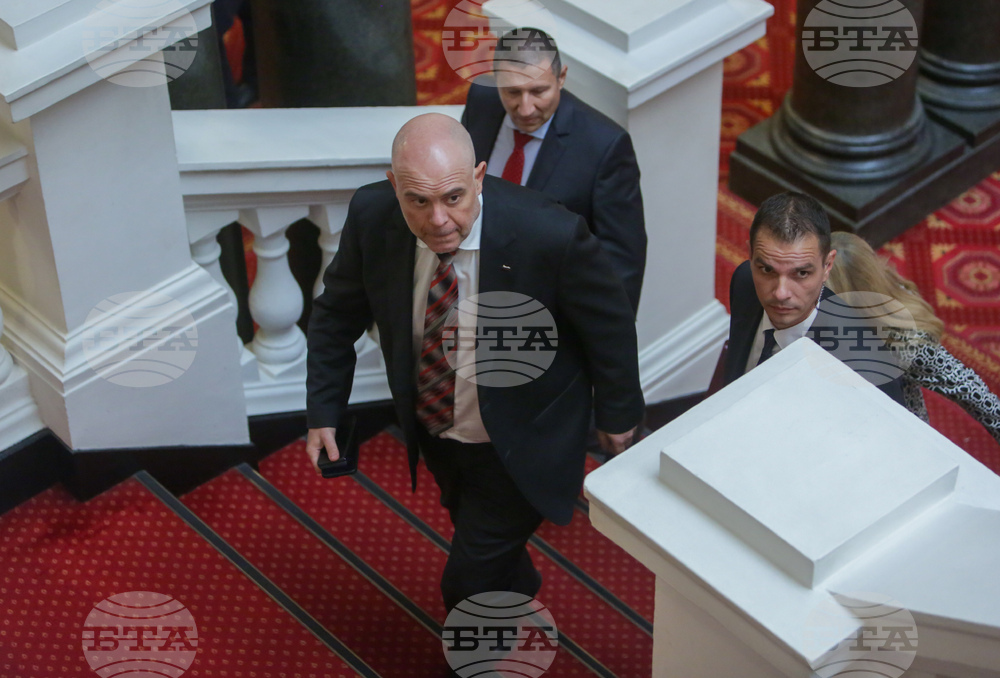 Парламент - ДПС - Иван Гешев - среща