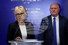 МОН - представяне на резултатите от ДЗИ и НВО