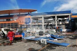 Румъния - Ботошани - експлозия в търговски център