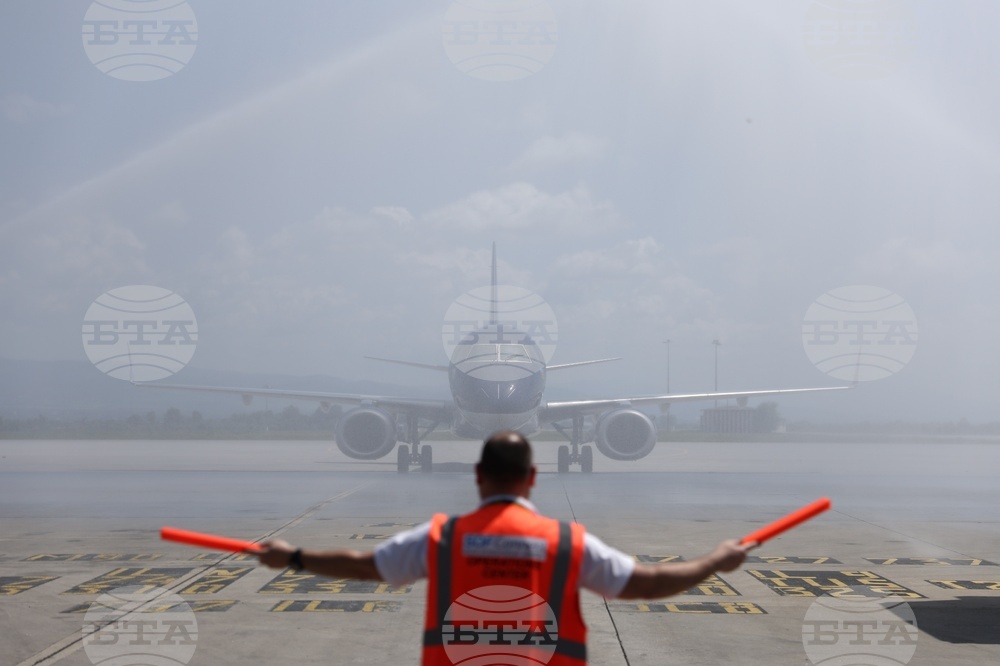 Летище София - полет по линия Баку - София - Баку - посрещане