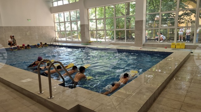 Враца - детски басейн