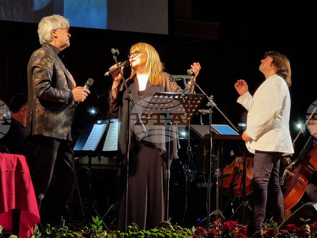 Сливен - "Златните песни от Златния Орфей"