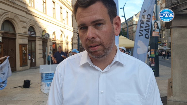Достъпът на унгарците до фондовете от ЕС е голяма тема на евроизборите, каза за БТА кандидатът за кмет на Будапеща Давид Витези