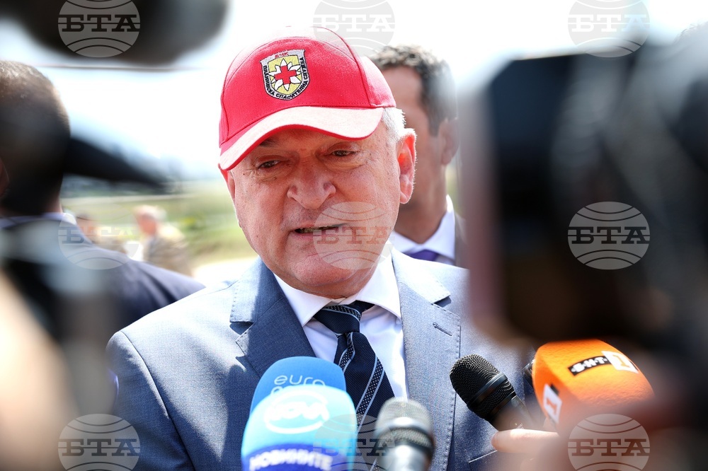 Димитър Главчев - авиобаза - посещение