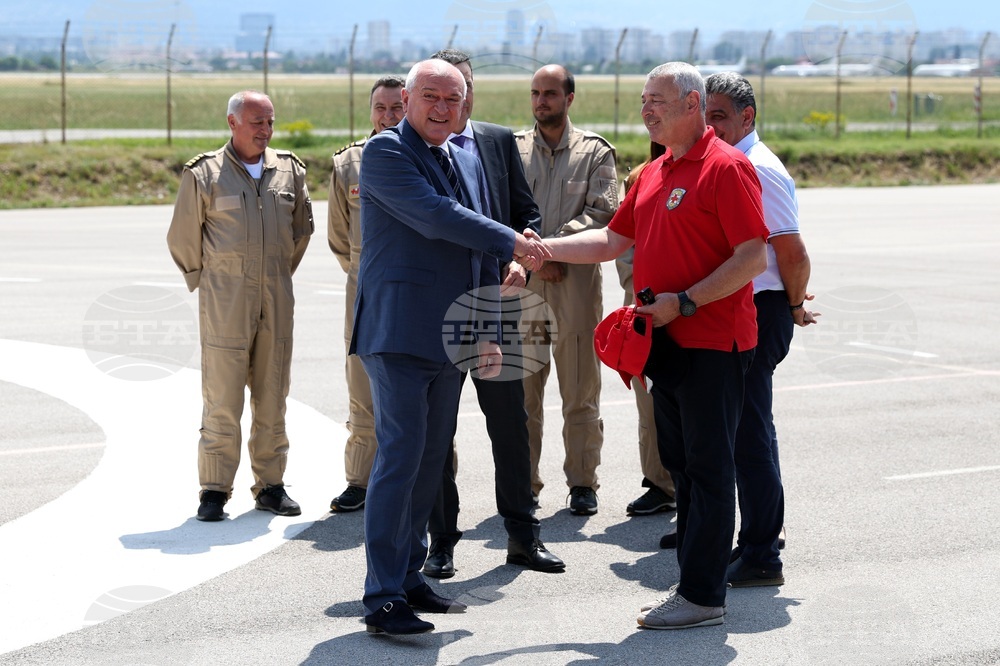 Премиер - авиобаза - посещение