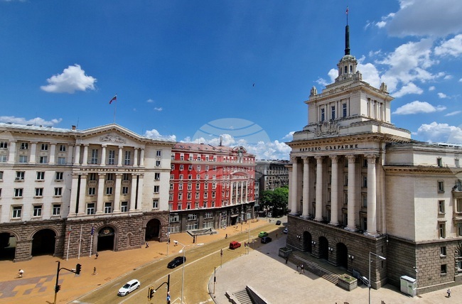 Столица - изглед 