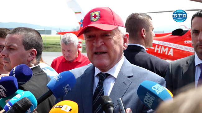 Ще бъдат отпуснати до 1 млн. лева за допълнително оборудване на медицинския хеликоптер, каза служебният премиер Димитър Главчев