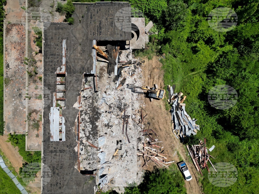 Горна баня - детска болница - разчистване на терена