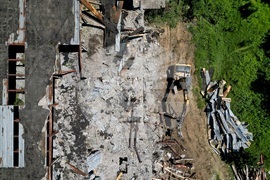 Горна баня - детска болница - разчистване на терена